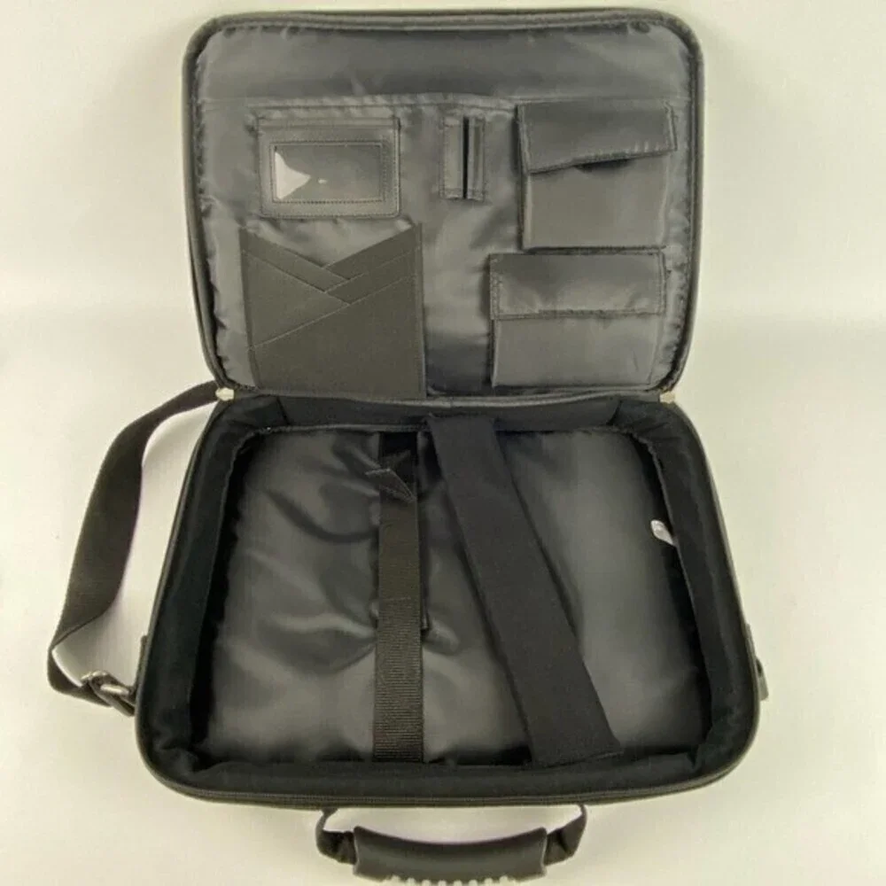 Int Laptop Bag with Shoulder Strap Black 15.6